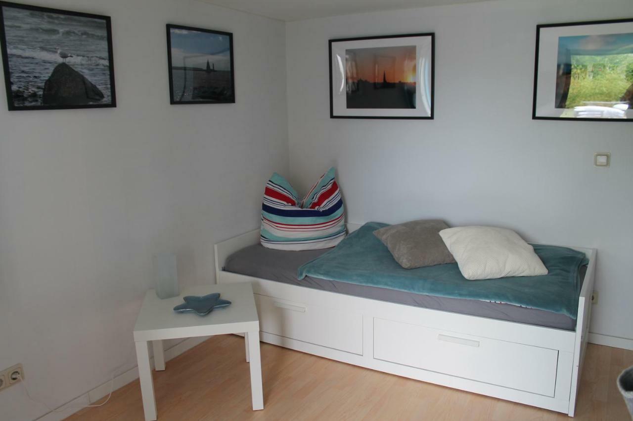 Lutzi'S Ferienwohnung Rostock Exteriör bild