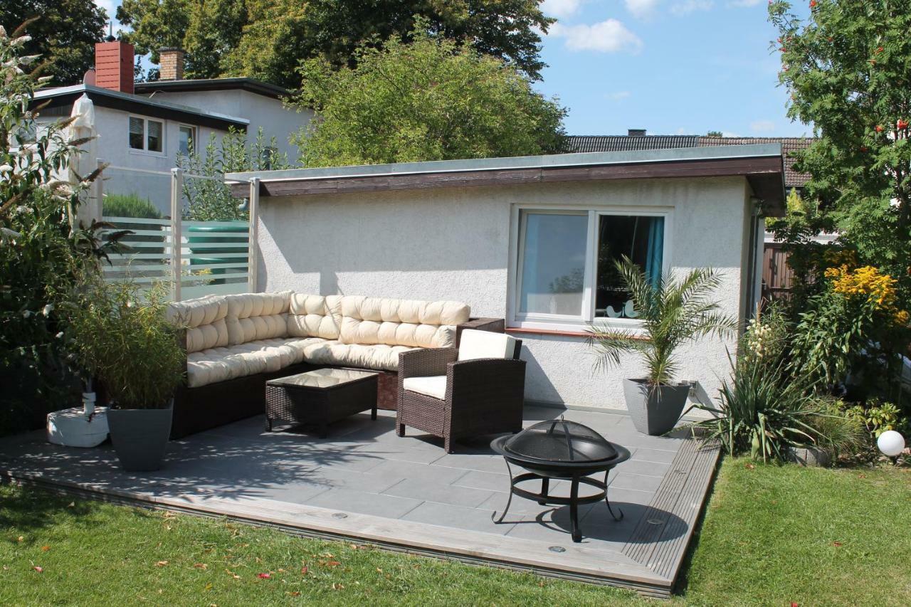 Lutzi'S Ferienwohnung Rostock Exteriör bild